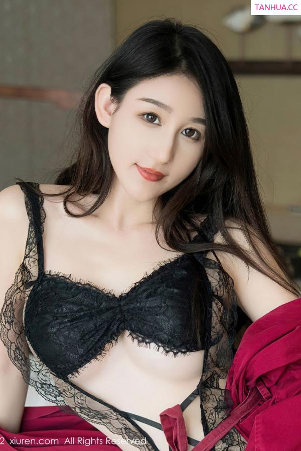 微微酱  [XiuRen]高清写真图 2022.09.22 No.5624 薇薇酱第31张图片